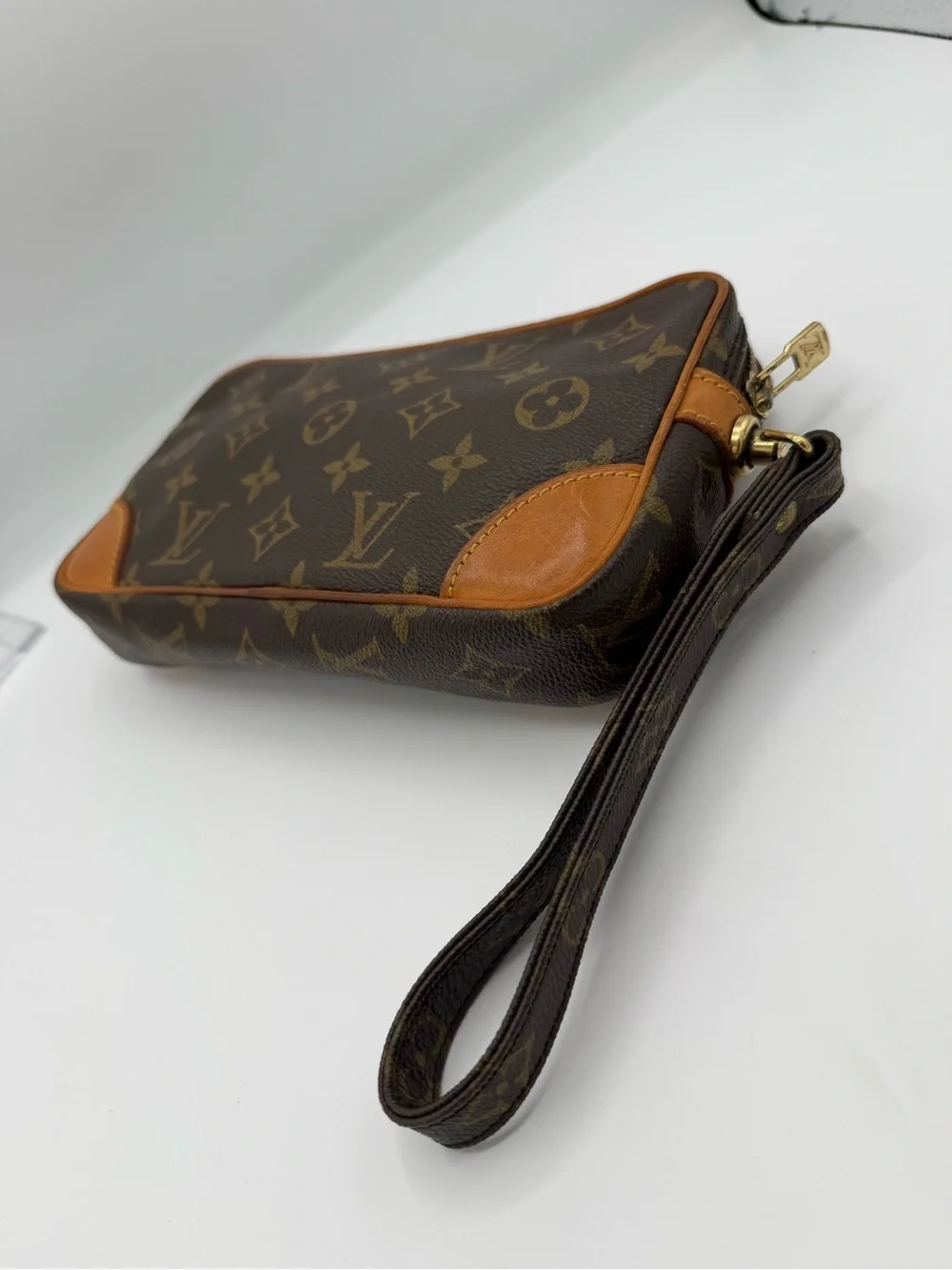 Louis Vuitton rank ab